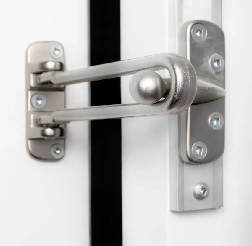 Entrebâilleur de Porte